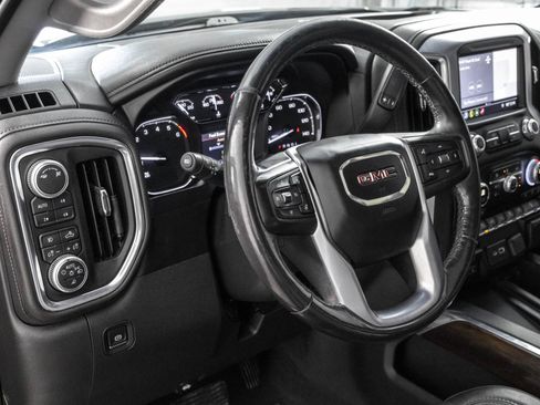 Used 2019 GMC Sierra 1500 SLT w/ SLT Premium Plus Package AWD/4WD image 40