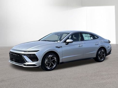 New 2026 Hyundai Sonata SEL image 1