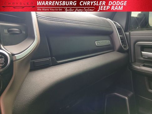 Used 2019 RAM 2500 Laramie w/ Black Appearance Package image 12