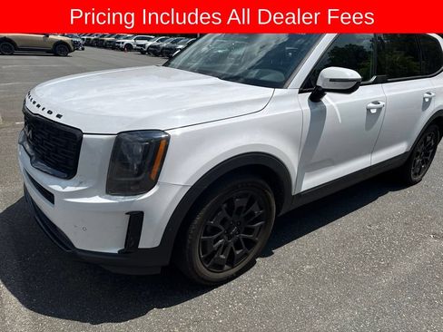 Used 2022 Kia Telluride SX w/ Nightfall Edition Package AWD/4WD image 4