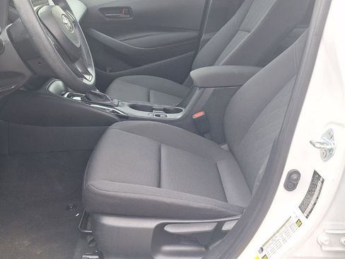 Used 2024 Toyota Corolla LE image 15