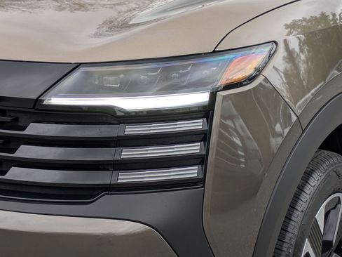 New 2026 Nissan Kicks SV w/ Cold Weather Package image 7