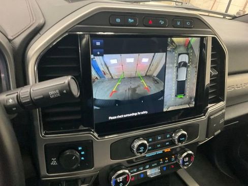 Used 2022 Ford F350 Platinum image 11