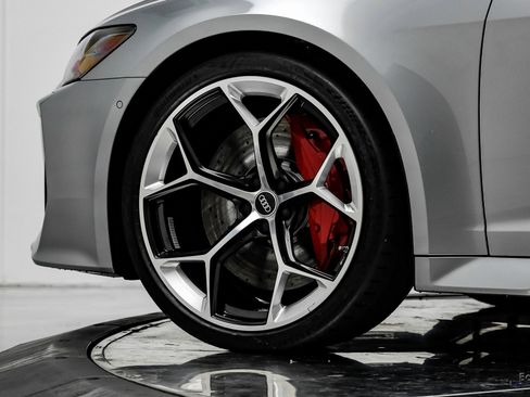 Used 2025 Audi RS 6 performance image 88