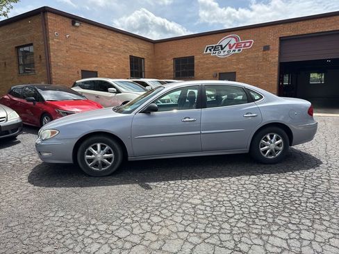 Used 2006 Buick LaCrosse CXL w/ Driver Confidence Package FWD image 4