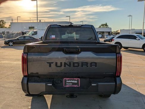 Used 2025 Toyota Tundra Platinum AWD/4WD image 6