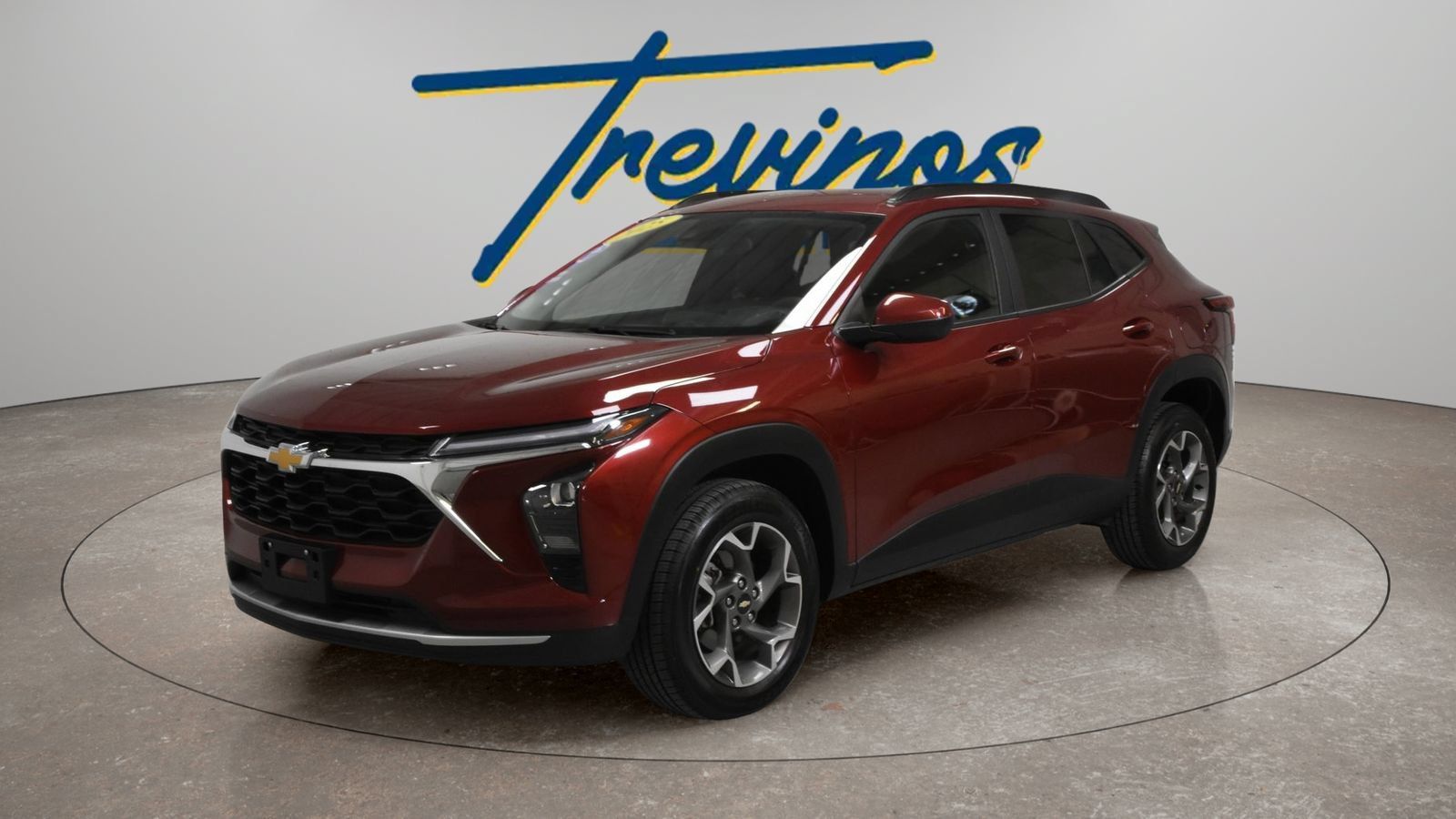 Used 2025 Chevrolet Trax LT FWD image 7