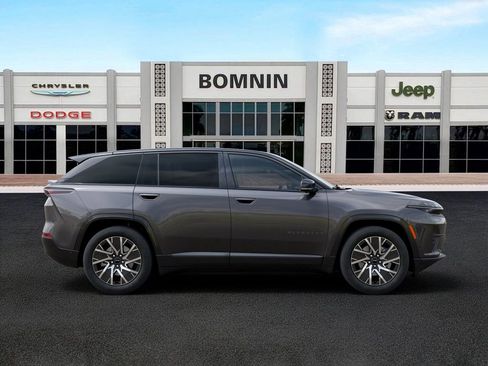 New 2025 Jeep Wagoneer S Limited AWD/4WD image 21