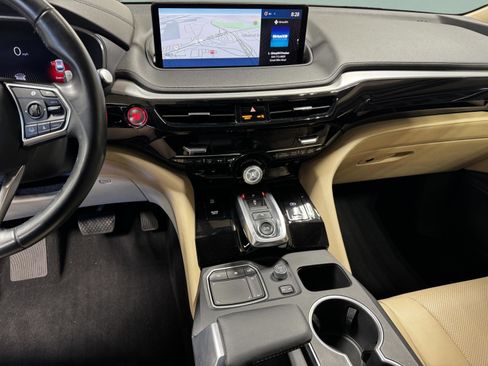 Certified 2023 Acura MDX FWD w/ Technology Package image 40