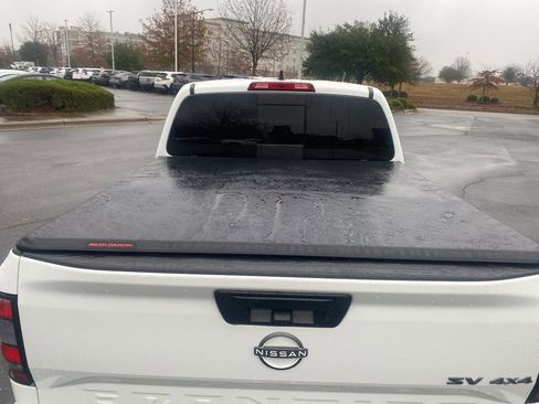 Used 2023 Nissan Frontier SV w/ SV Convenience Package image 8