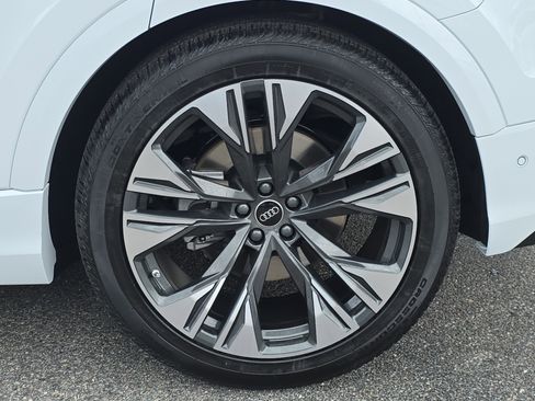 New 2026 Audi Q8 Prestige AWD/4WD image 34