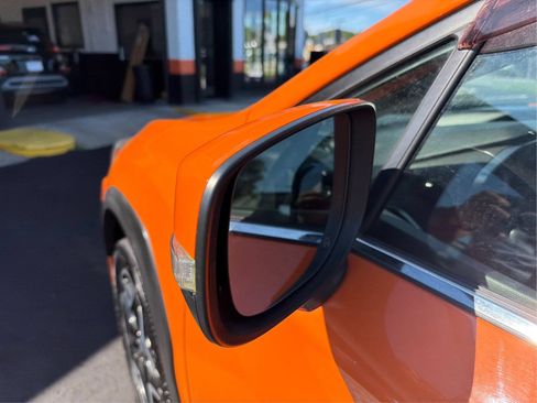 Used 2019 Subaru Crosstrek 2.0i Limited w/ Moonroof Package w/Navigation AWD/4WD image 26