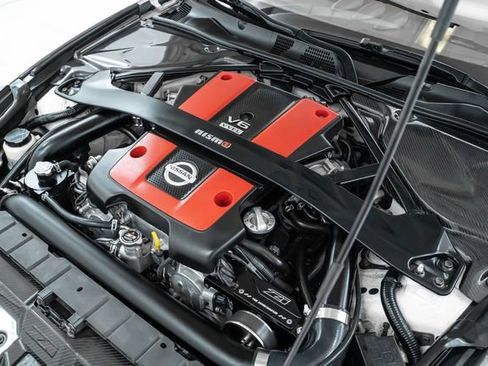 Used 2018 Nissan 370Z NISMO image 33