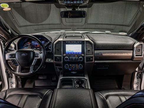 Used 2020 Ford F450 Platinum w/ FX4 Off-Road Package image 14