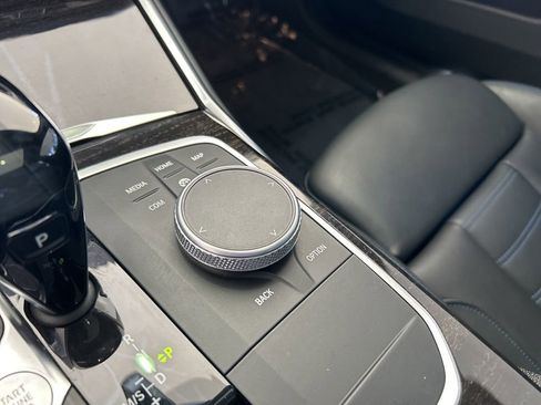 Used 2019 BMW 330i Sedan w/ M Sport Package image 47