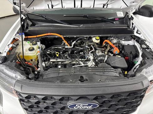 Used 2025 Ford Maverick XL FWD image 43