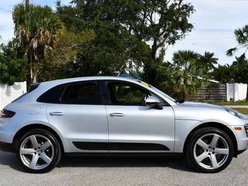 Used 2018 Porsche Macan image 32