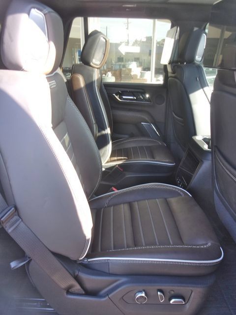 Used 2026 GMC Yukon Denali Ultimate AWD/4WD image 37