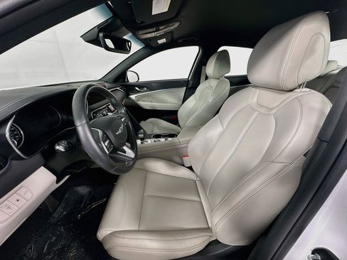 Used 2023 Genesis G70 2.0T RWD image 21