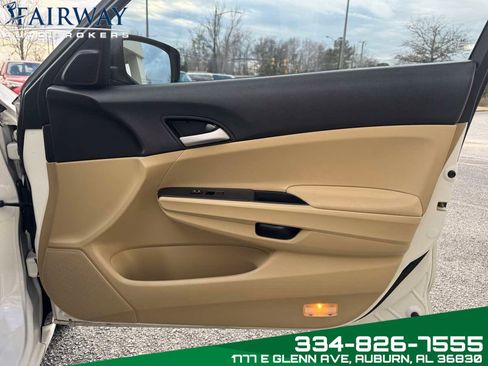 Used 2012 Honda Accord LX image 27