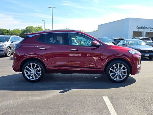 Certified 2024 Buick Encore GX Avenir w/ Avenir Convenience Package AWD/4WD image 7