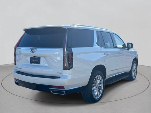 Certified 2024 Cadillac Escalade Luxury AWD/4WD image 35