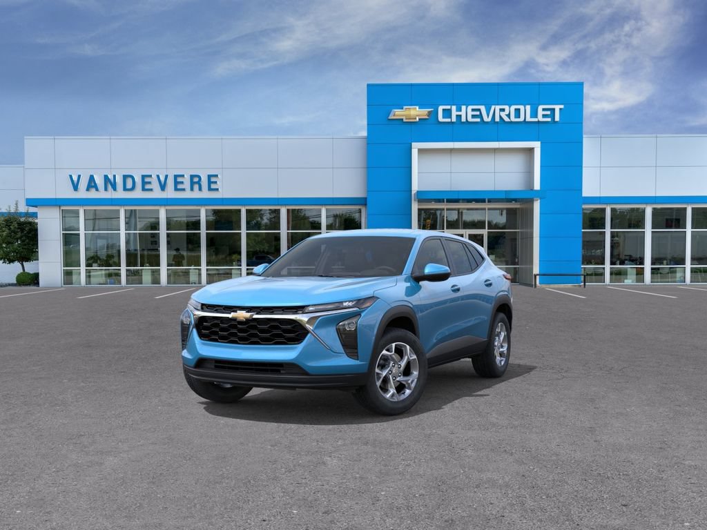 New 2026 Chevrolet Trax LS w/ LS Convenience Package FWD image 10