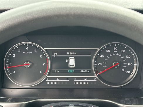 Certified 2023 Kia Sorento LX FWD image 10