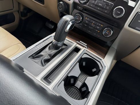 Used 2017 Ford F150 Lariat AWD/4WD image 19