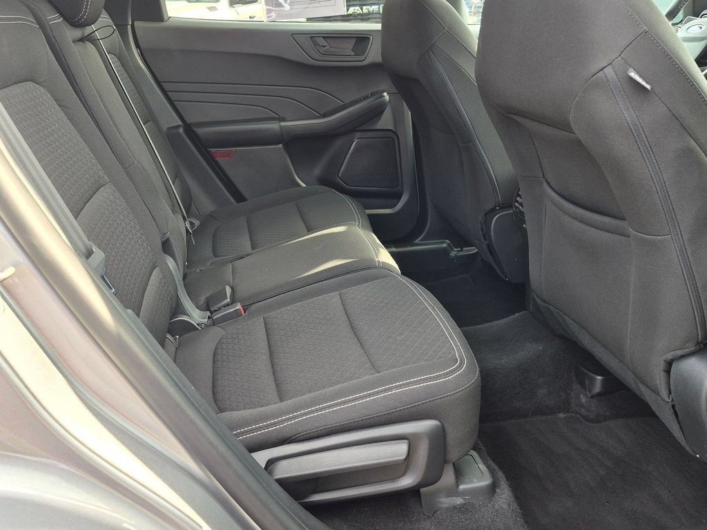 Used 2024 Ford Escape Active AWD/4WD image 24