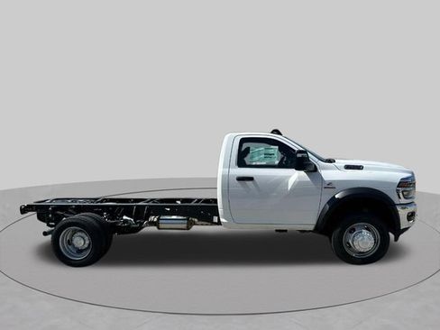 New 2026 RAM 4500 Tradesman w/ Chrome Appearance Group AWD/4WD image 2
