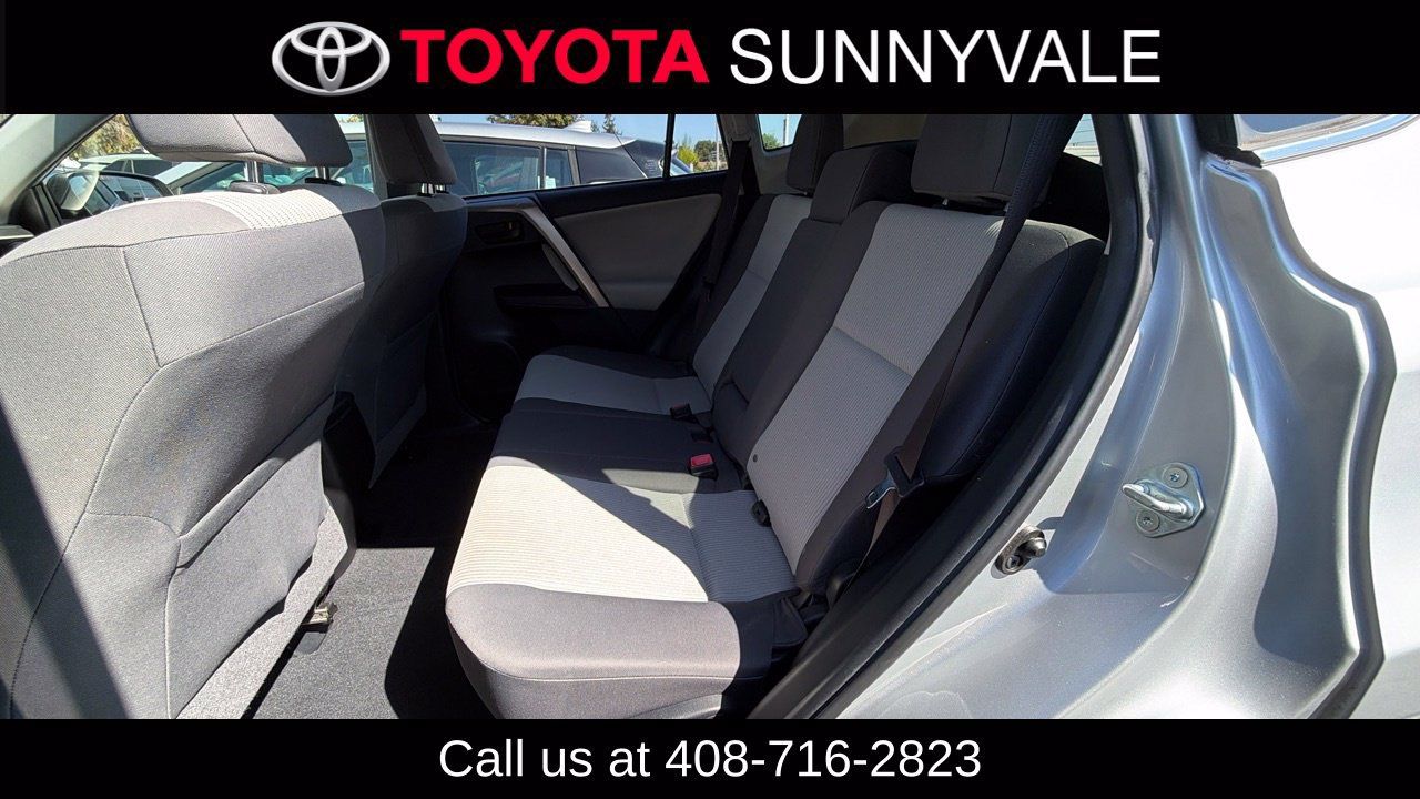 Used 2015 Toyota RAV4 LE FWD image 6
