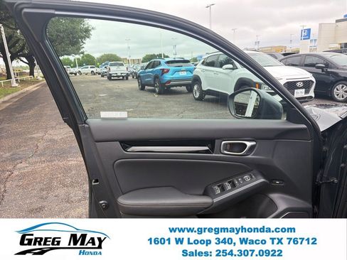 Used 2023 Honda Civic Touring image 9