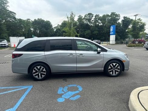 Used 2026 Honda Odyssey EX-L image 9