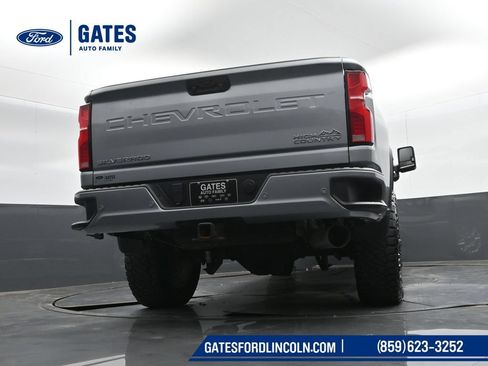 Used 2024 Chevrolet Silverado 2500 High Country w/ High Country Premium Package AWD/4WD image 40