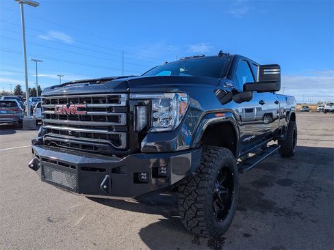 Used 2020 GMC Sierra 3500 AT4 w/ AT4 Premium Package image 7
