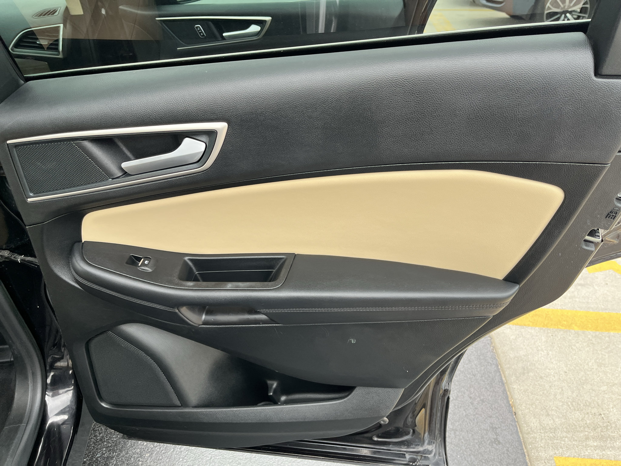 Used 2024 Ford Edge SEL AWD/4WD image 47