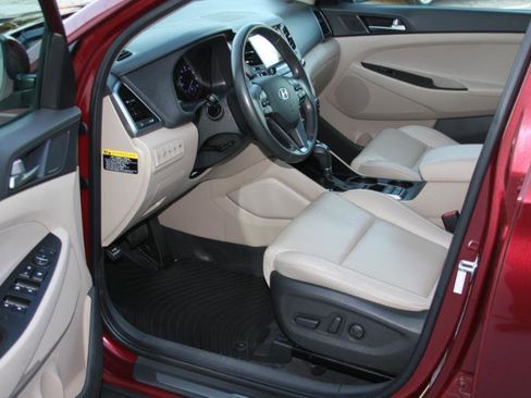 Used 2016 Hyundai Tucson Limited w/ Option Group 03 AWD/4WD image 30