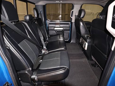 Certified 2020 Ford F350 Lariat w/ Tremor Off-Road Package image 20