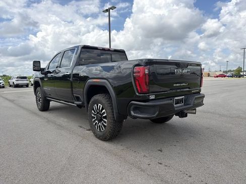 Used 2024 GMC Sierra 2500 Denali Ultimate AWD/4WD image 3