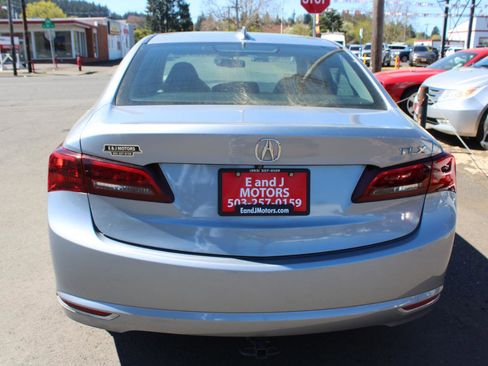 Used 2015 Acura TLX FWD image 4