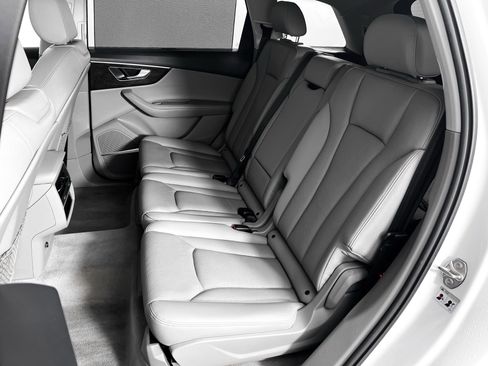 Used 2024 Audi Q7 2.0T Premium Plus image 19