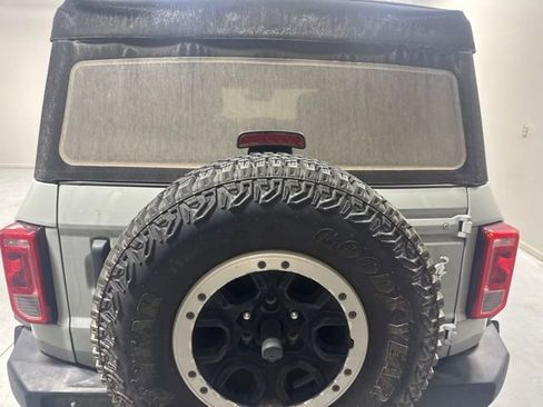 Used 2023 Ford Bronco Big Bend w/ Sasquatch Package AWD/4WD image 7