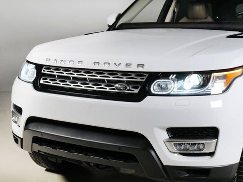 Used 2016 Land Rover Range Rover Sport HSE image 28