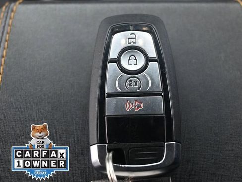 Used 2024 Ford Bronco Badlands image 19