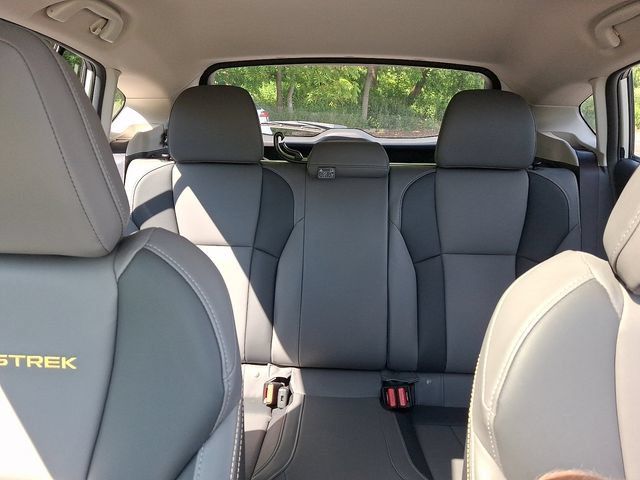 Certified 2022 Subaru Crosstrek 2.5i Sport w/ Moonroof Package AWD/4WD image 39