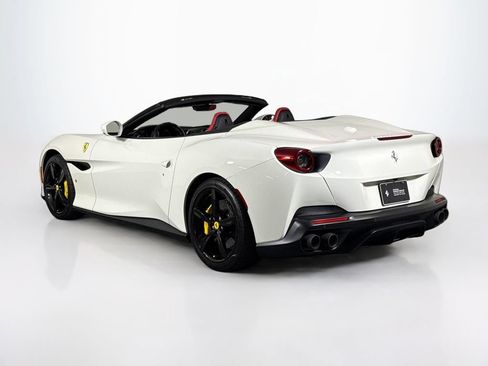 Certified 2020 Ferrari Portofino RWD image 5