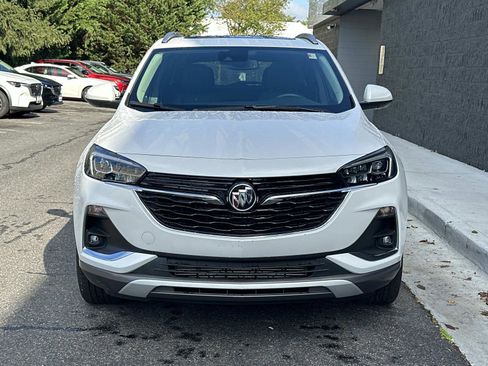 Used 2023 Buick Encore GX Essence w/ Experience Buick Package image 8