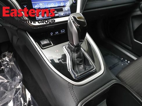 Used 2024 Subaru Outback Premium AWD/4WD image 13