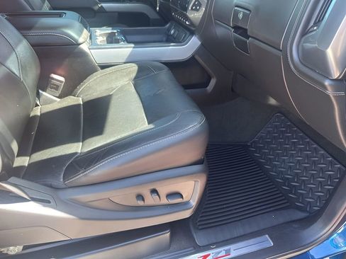 Used 2018 Chevrolet Silverado 2500 LTZ w/ Duramax Plus Package image 16